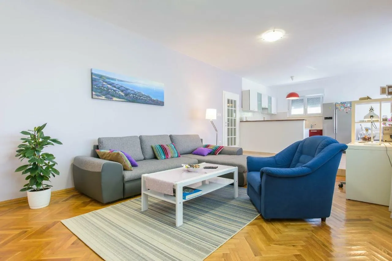 Vacation House Bile Kastela Croatia