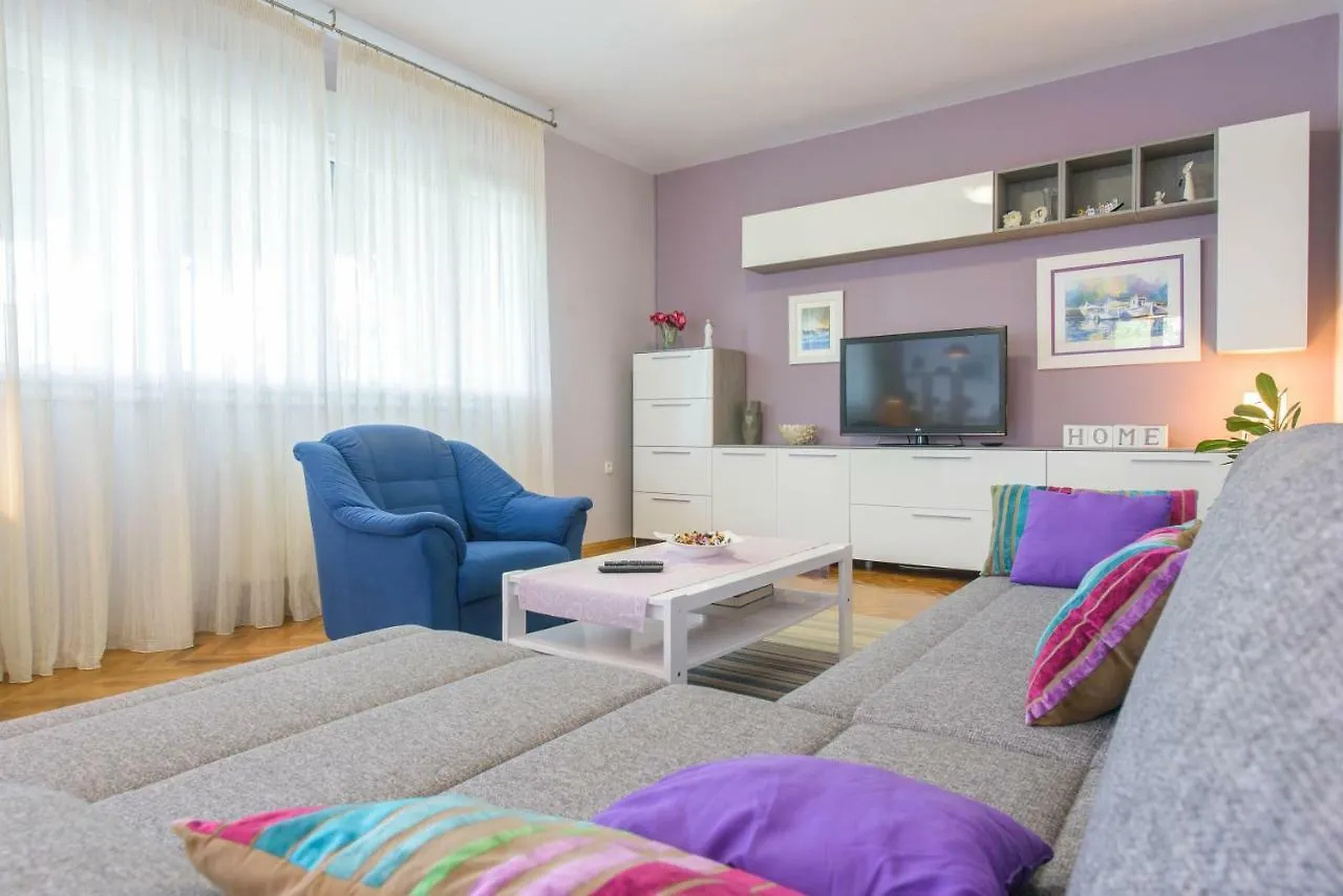Vacation House Bile Kastela 0*,  Croatia